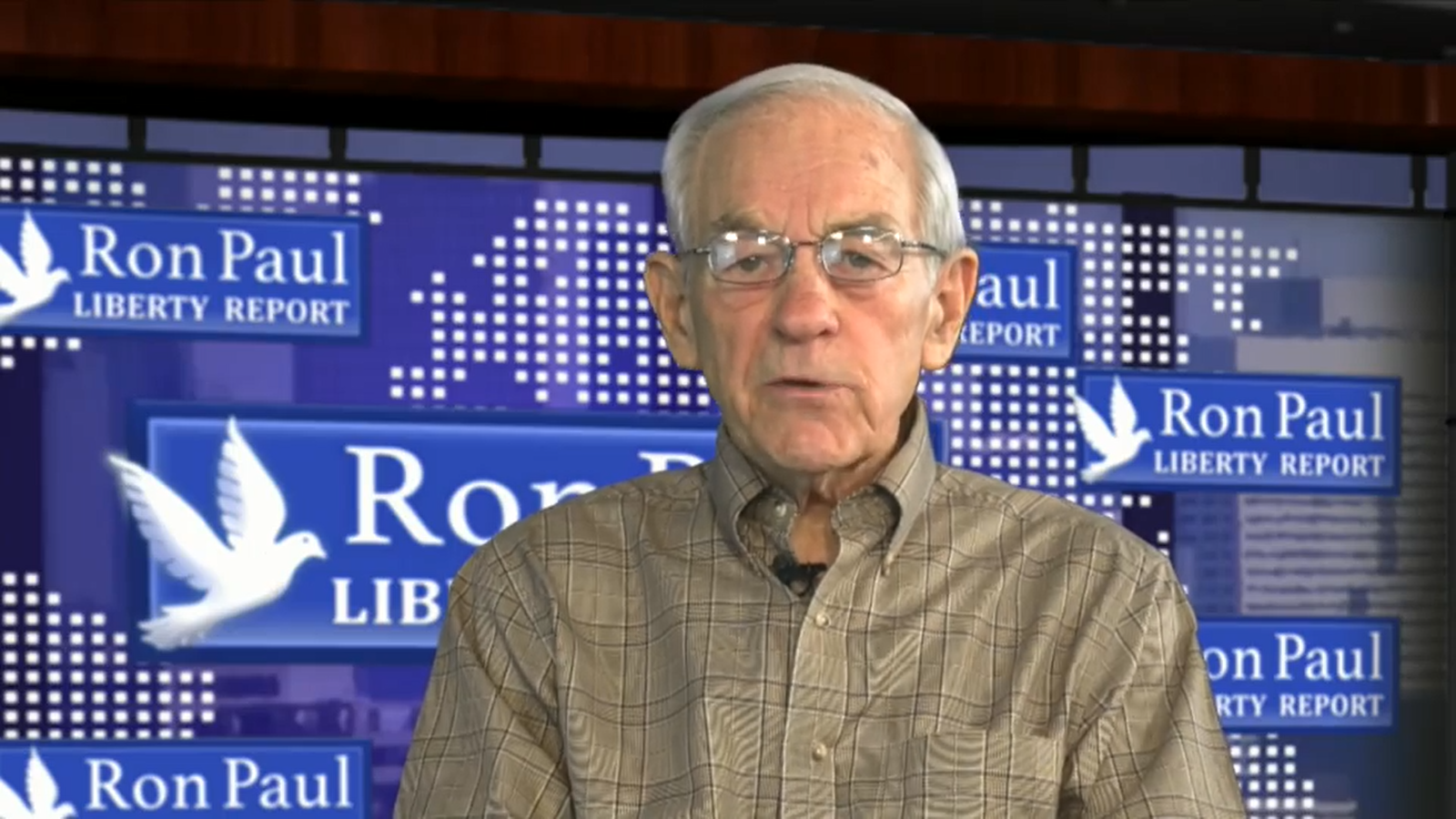 Politicianul american Ron Paul: Suntem cu toții șoferi de camioane canadieni! În Convoiul Libertății. VIDEO | ActiveNews