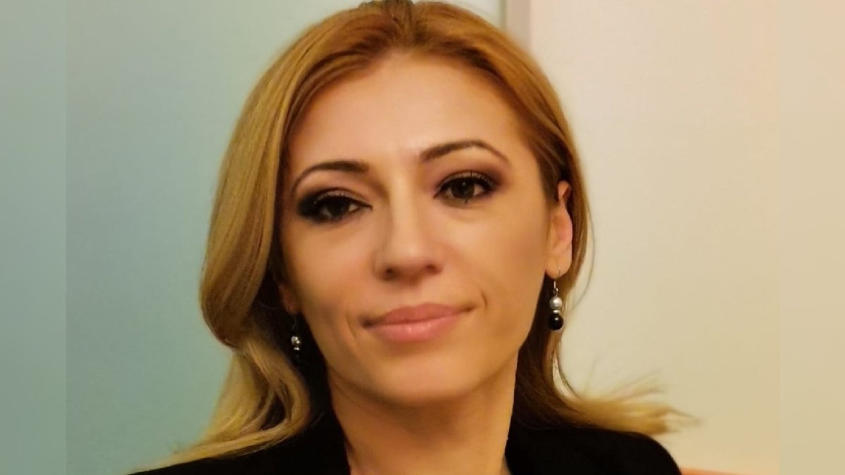 Av. Elena Radu: CUM FUNCȚIONEAZĂ STATUL ROMÂN? | ActiveNews