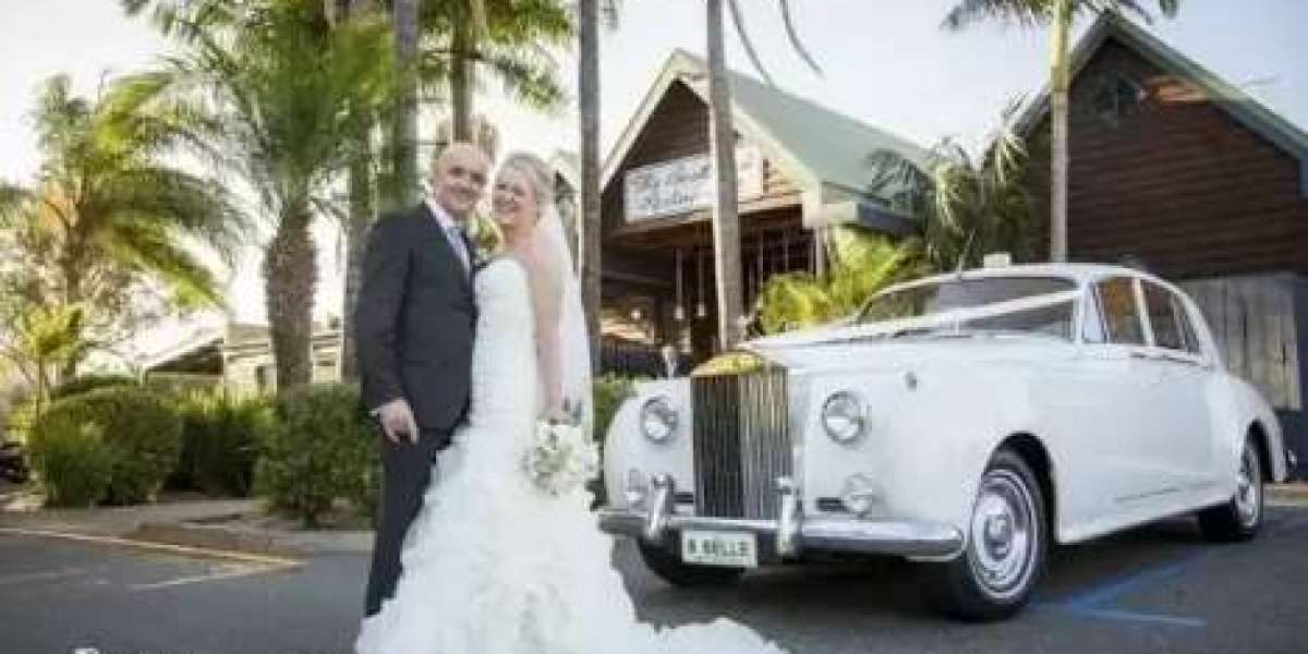 Wedding Limo, Car, & Chauffeur Hire Perth - Belle Classic Limousines