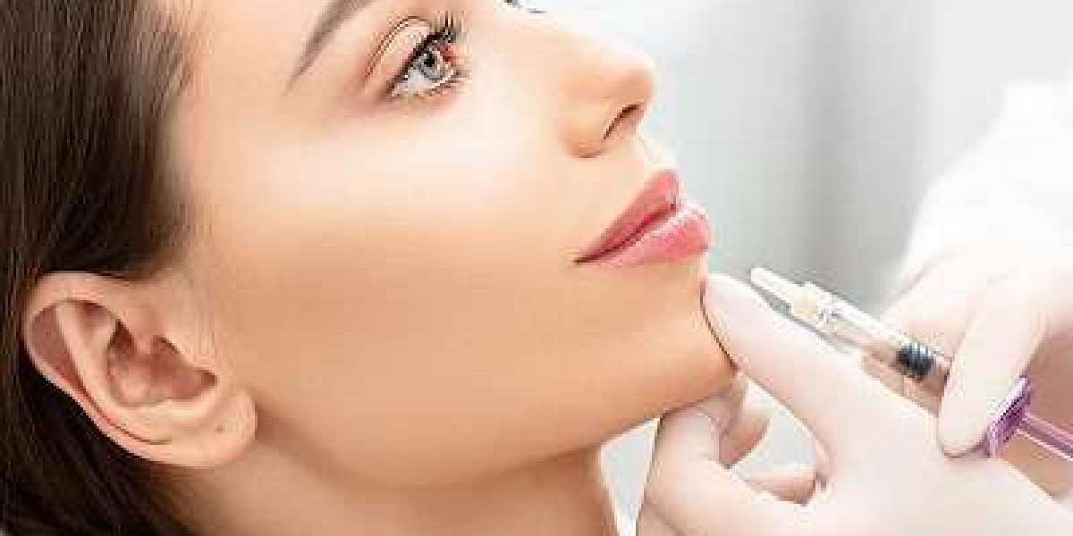 "Choosing the Right Sculptra Filler Specialist in Dubai"