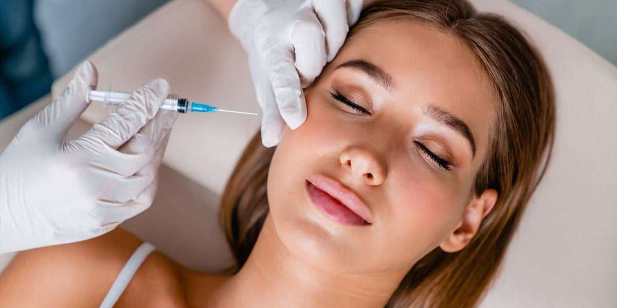 The Rising Popularity of Cosmetic Injectables: What Dubai Can Teach Us