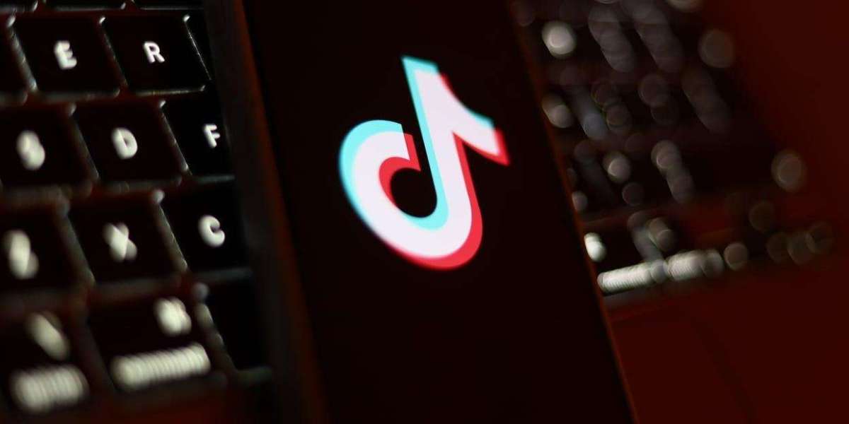 California Bans TikTok's Addictive Algorithm for Kids by 2027