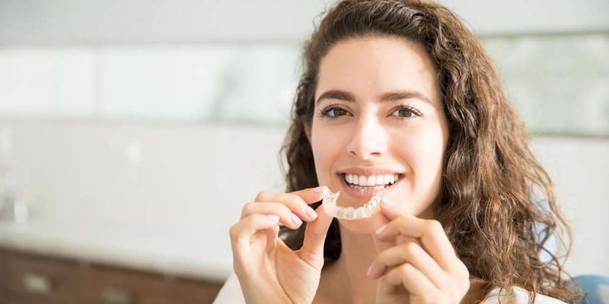 How Does Invisalign Work? Your Friendly Guide to a Perfect Smile