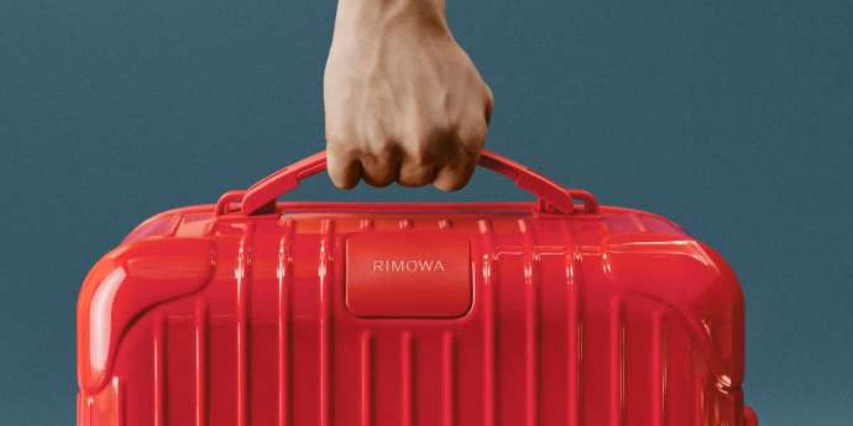 Rimowa：旅行中的優雅伴侶