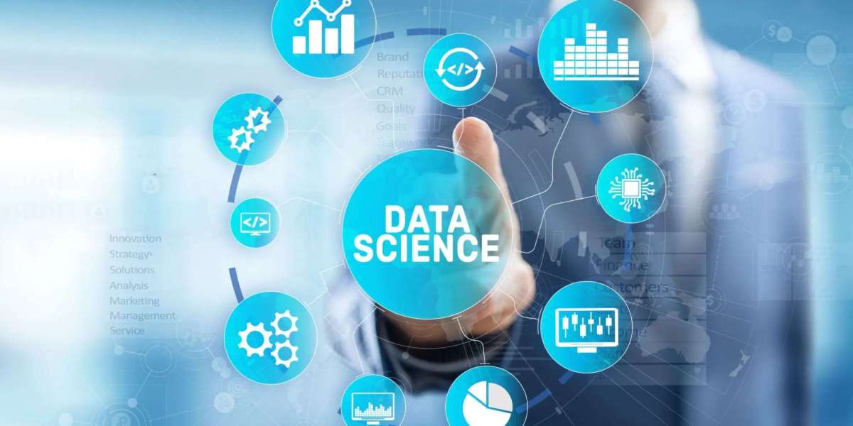 Data Science vs. Data Analytics: Which Plays a Better Role in 2025?