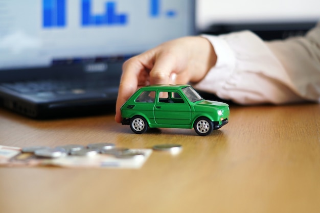 Find the Perfect Car Insurance Plan in Noida for Your Needs