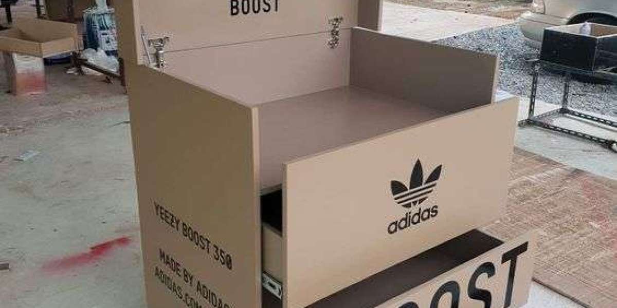 Why Custom Shoe Boxes Are Essential for Your Footwear Business