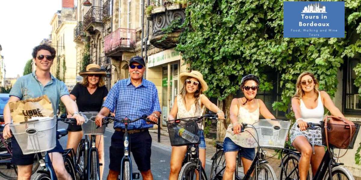 Bordeaux Walking Tours: An Unforgettable Adventure