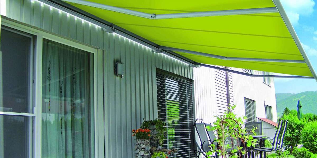 Signs You Need a Sun Awning for Garden