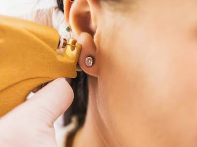 Professional Ear Piercing in Abu Dhabi | Baby Ear Piercing