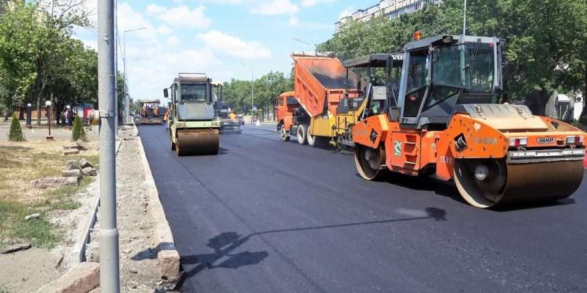 Understanding Asphalt Paving Contractors Key to Durable Surfaces