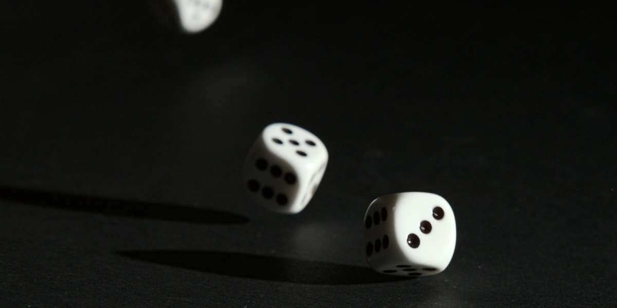L'evoluzione dei giochi dal vivo nei casinò online: come la tecnologia sta cambiando l'esperienza di gioco