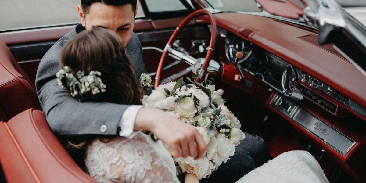 Last-Minute Wedding Transport Hampshire: Can You Still Book the Best?