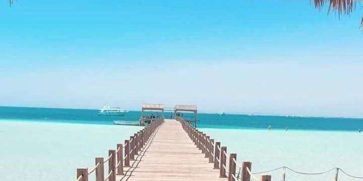 Croazieră pe Mare în Hurghada – O Aventură pe Valurile Mării Roșii