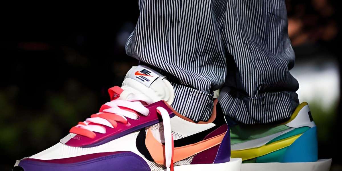 Sacai x Nike聯名鞋款2025總覽：價格解析與熱門設計