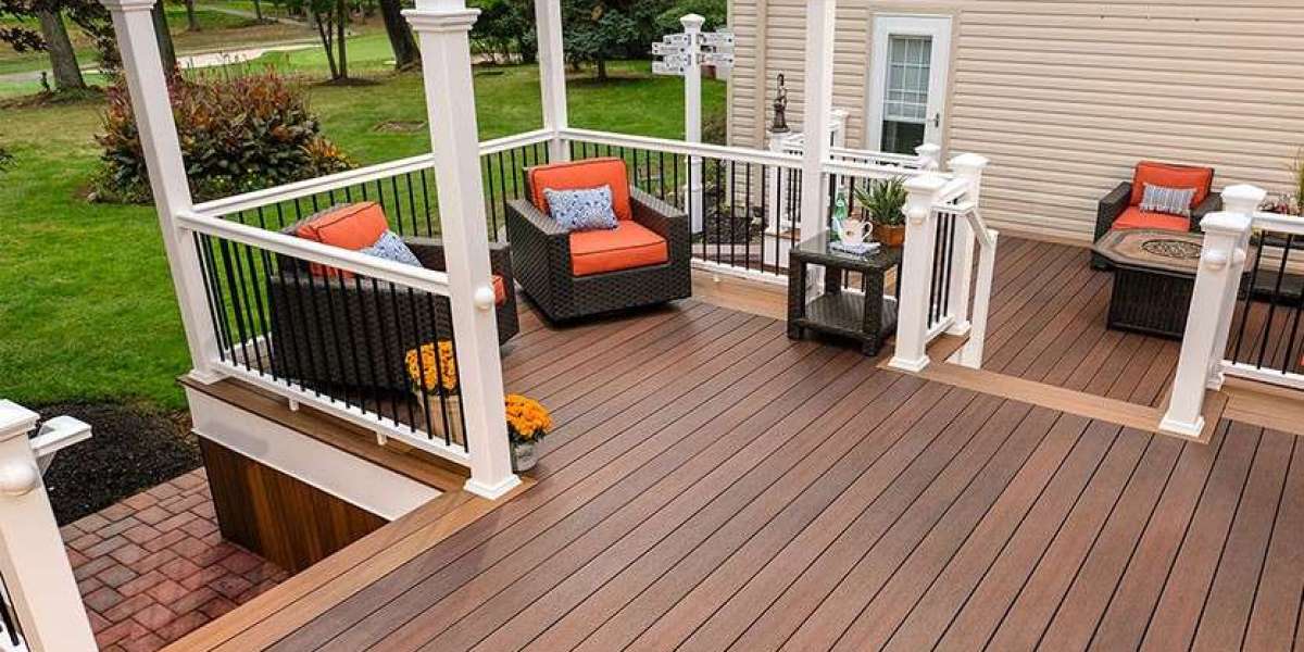 How to Choose the Best Decking Material for Your Outdoor Space