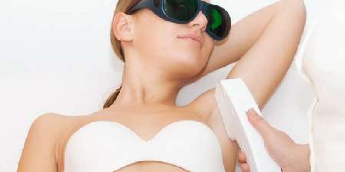 Is It Safe to Get Laser Hair Removal on Sensitive Areas in Dubai?