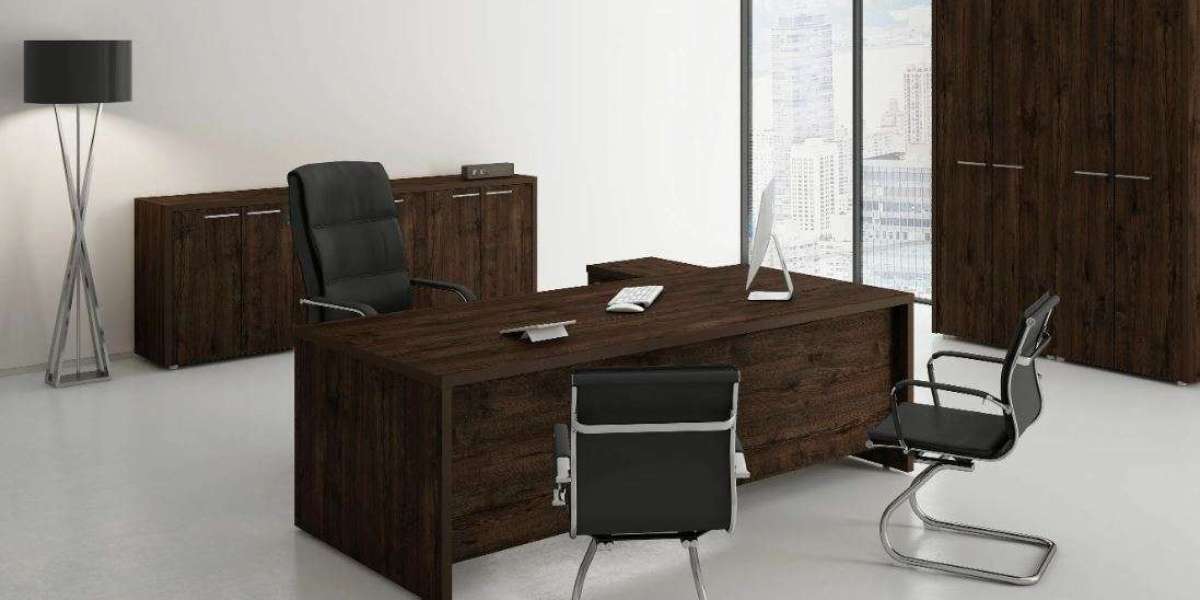 The Importance of an Executive Table in Modern Workspaces
