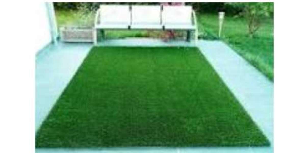 Best Material for Outdoor Grass Mat: