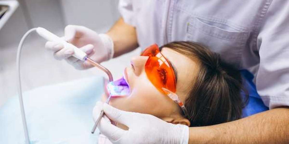 How to Prepare for Your Zoom Teeth Whitening Session
