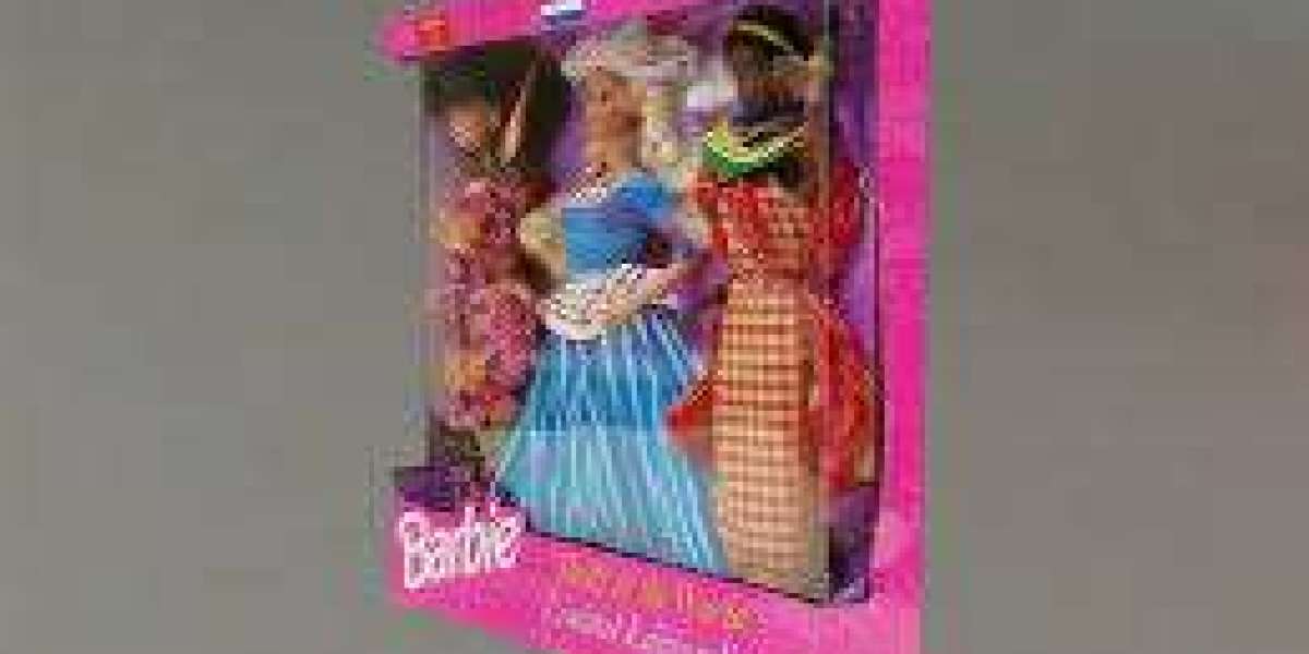Lid Designs: Modern Thinking in Barbie Doll Boxes