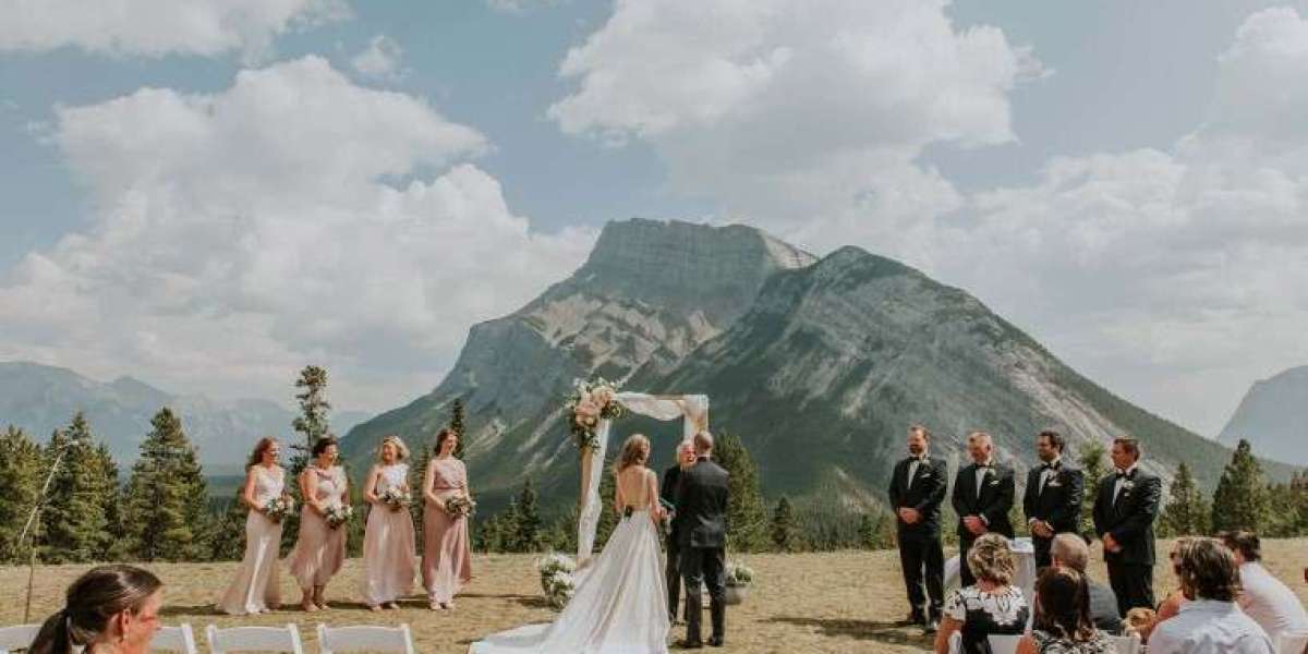 How to Find the Best Mountain Lodge Wedding Venue for Your Budget